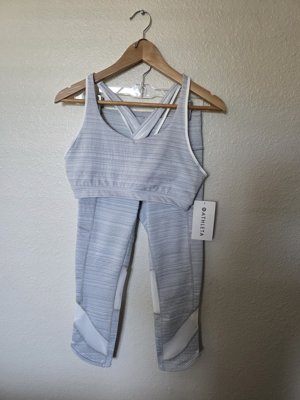 *NWT* Athleta Jacquard Transcendence Bra/Cropped Legging